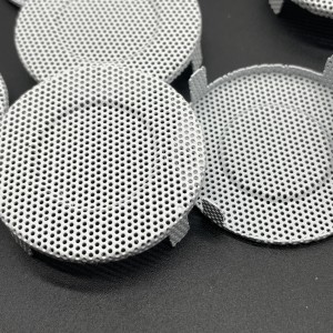 Ngaropea Aluminium Perforated Metal Lambaran pikeun Speaker Cover
