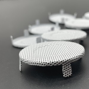 Pasgemaakte aluminium geperforeerde metaalplaat vir luidsprekerbedekking