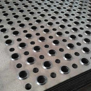 10.-5.0mm galvanized crocodile mouth perforated anti skid plate