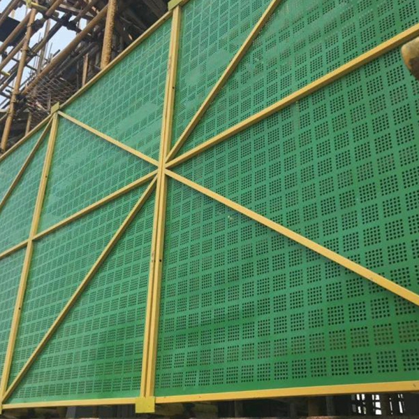 The production process of building climbing mesh