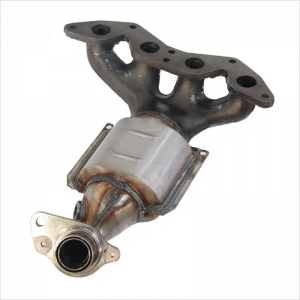 01-05 Exhaust manifold for Honda Civic 1.7L catalytic converter