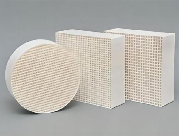 Honeycomb ceramic for three way catalytic converter