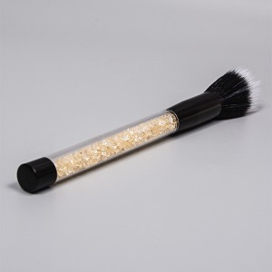 Bedst sælgende foundation børster med syntetisk hår Plasthåndtag Premium Makeup Brush Custom Private Logo