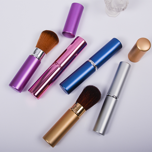 Retractable Makeup Pinselen Powder Foundation Blend Blush Pinsel Make Up Kosmetik Tools Maquillage Femme Grousshandel