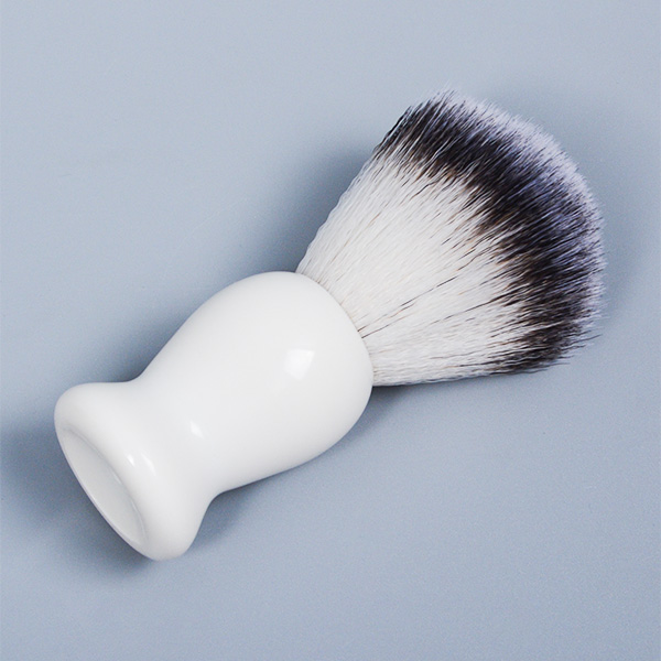 Veleprodaja izdržljiva profesionalna jeftina plastična drška sintetička četka za brijanje za njegu muškaraca