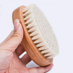 لوگوی سفارشی برس موی کودک چوبی با موی بز نرم برس ریش برای نظافت مردان