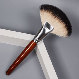 Marangyang pribadong label Cosmetic brush goat hair wood Handle fan brush custom na logo powder makeup brushes pakyawan