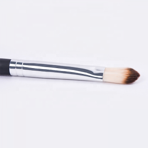 Dongshen Qualitäts-Fabrikpreis synthetisches Haar benutzerdefinierte Logo Holz Make-up Pinsel Concealer Lidschattenpinsel kostenlose Proben