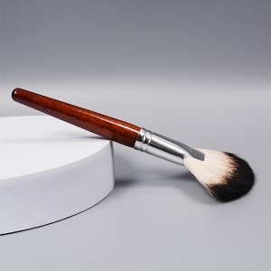 Fan Shape Powder Concealer Blending Finishing Highlighting Makeup Brush Makeup Art Brush