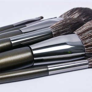 Dongshen new design cosmetic brush high-density soft synthetic hair wooden handle makeup brush travel set