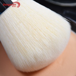 Cepillo de polvo de maquillaje con mango de madera de pelo sintético de fibra agradable a la piel de alta calidad