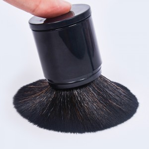 Kuas Dongshen kuas makeup Kabuki yang dapat ditarik, kuas bronzer perona pipi bubuk portabel rambut sintetis ramah kulit vegan