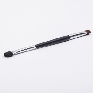 Dongshen makeup brush wholesale double-end super soft pony hair and skin-friendly sponge wooden handle private label eyeshadow brush