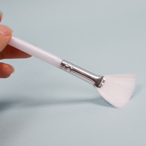 ʻO Dongshen fan brush factory wholesale skin-friendly vegan synthetic hair plastic handle beauty facial mask brush