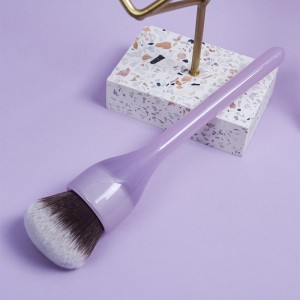 Bedst sælgende plastikhåndtag syntetisk hår Enkelt lilla makeup børste Blusher Highlight Powder Brush Kosmetiske børster