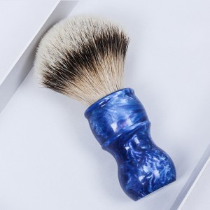 Dongshen veleprodajna prilagođena privatna robna marka vrhunske kvalitete, mekana srebrnasta dlaka jazavca s ručkom od smole, muška četka za brijanje lica