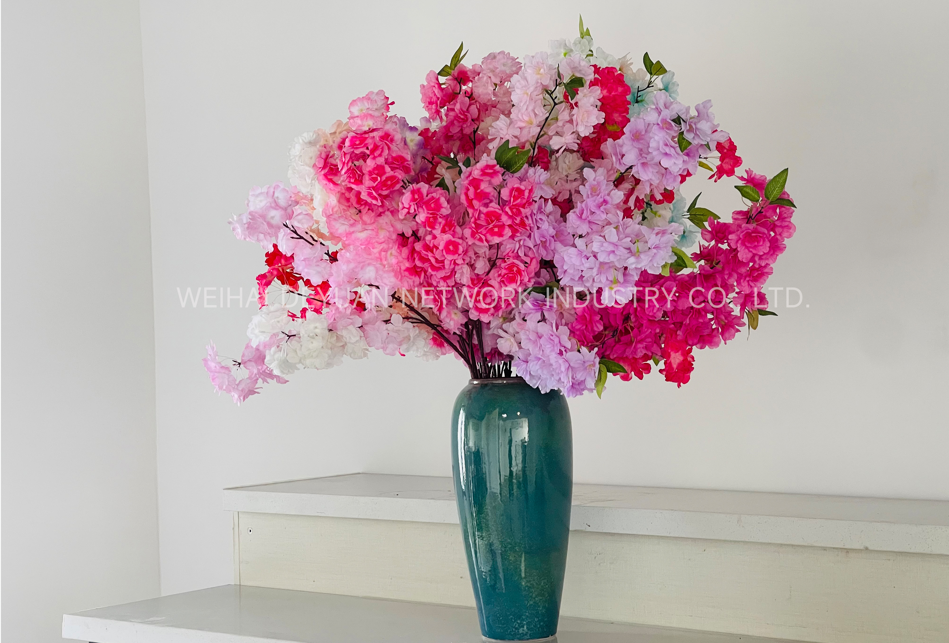 Yapay Kiraz Çiçekleri: Her Duruma Uygun Sofistike Dekor