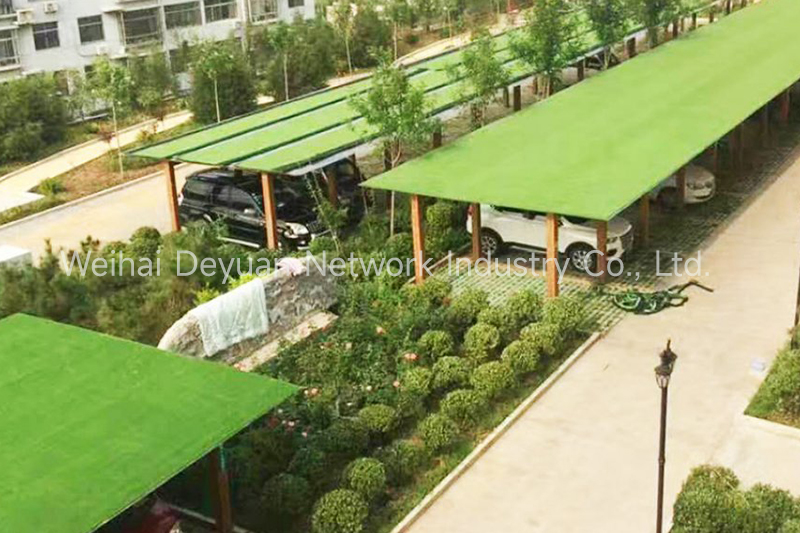 What are the advantages of artificial turf for roof greening?