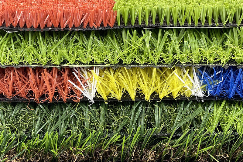 What types of grass fibers are there for artificial turf? What occasions are different types of grass suitable for?