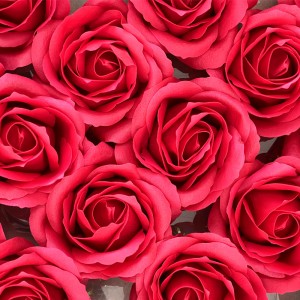 Groothandel 25 stuks seep rose koppe geskenk boks blomme geurige trou partytjie kunsmatige dekoratiewe seep blom