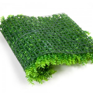 Pabrika Plastic Artipisyal Milan Grass Green Plant Panel Backdrop Grass Wall Para sa Display Dekorasyon ng Bahay