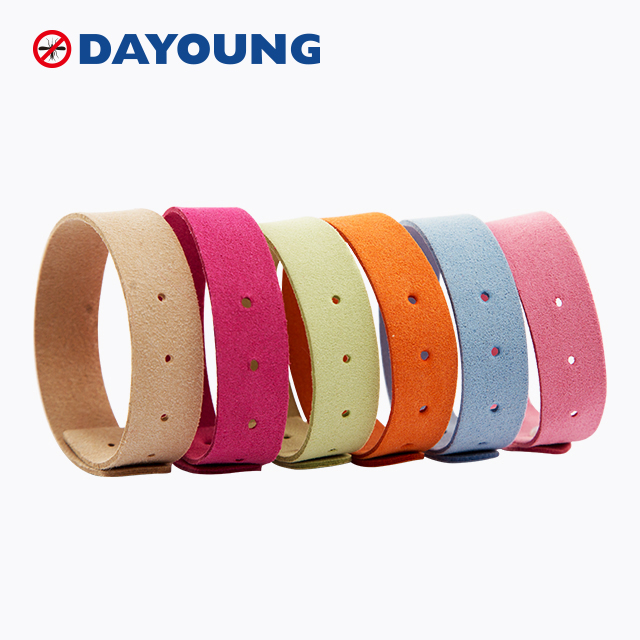 KV-105 Mosquito Repellent Bracelet DEET-Free Insect Repellent Band Safe for Kids and Adults Bug Repellent Wristband for Indoor and Outdoor