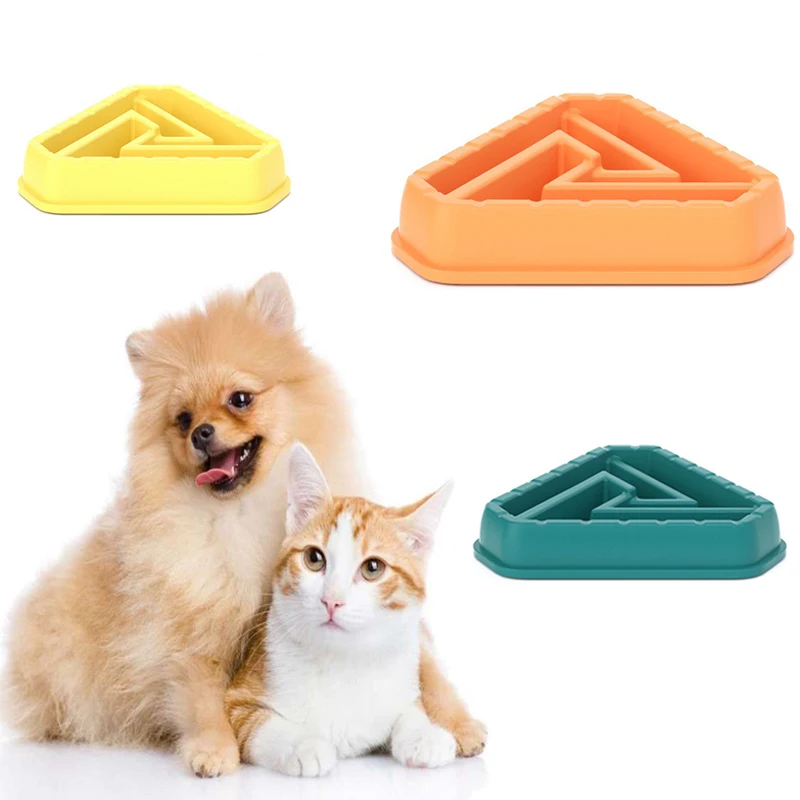 New Plastic Triangle Anti Choking Slow Feeder Fun Dog Bowl