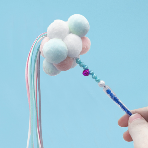 Farverig kvast Pompom Elastic Stick Cat Teaser Interactive Toy