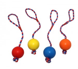 Heißer verkaufender Hundekauspielzeugball aus Naturkautschuk mit Quietschfunktion