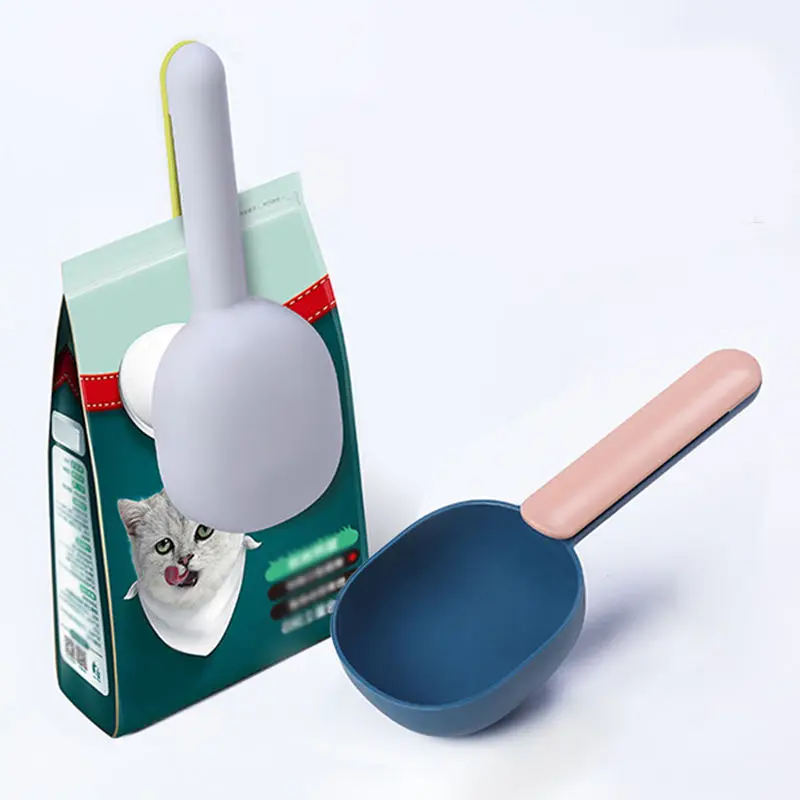 Portable Thickened ABS Multifunctional Pet Food Clip Spoon