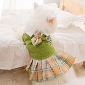 Vlastné veľkoobchodné roztomilé pletené oblečenie pre mačky Pet JK kockovaná sukňa