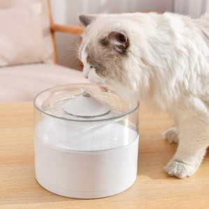 Automātiska Snow Mountain Cat ūdens strūklaka ar filtru