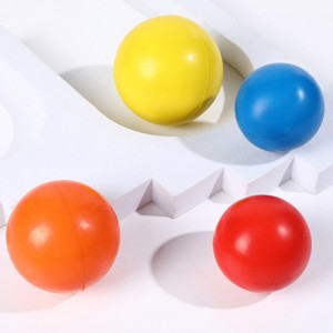 Odolná pryžová pevná interaktivní hračka pro psy s míčkem