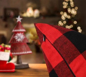 Set of 2 Christmas Plaid Throw Pillow Covers Cushion Case Home Decor Red and Black