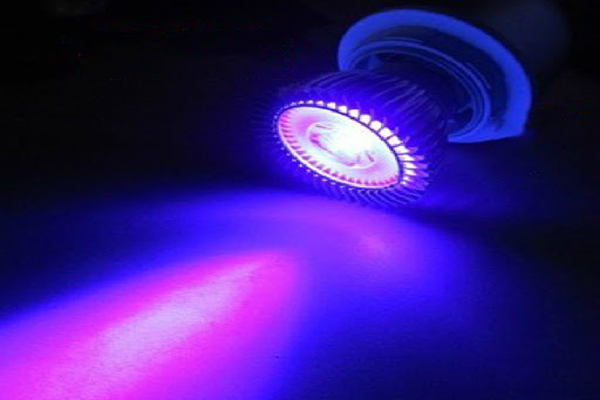 US Lighting Group e atia'e le UV LED moli moli e tau ai le COVID-19