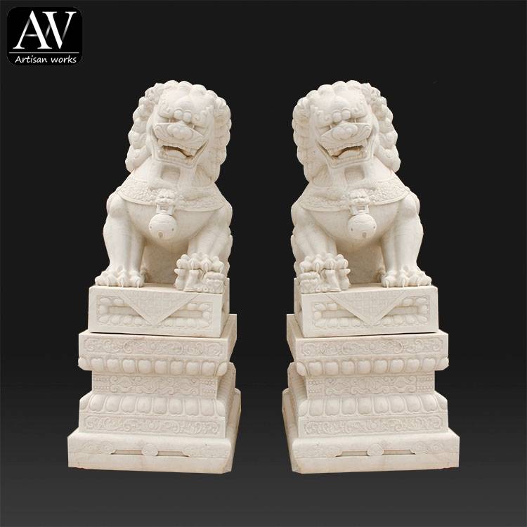 High-polishing hand carved marble bases outdoor white marble lion animal statues