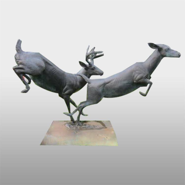 life-size bronze animal reindeer statue deer sculpture for sale