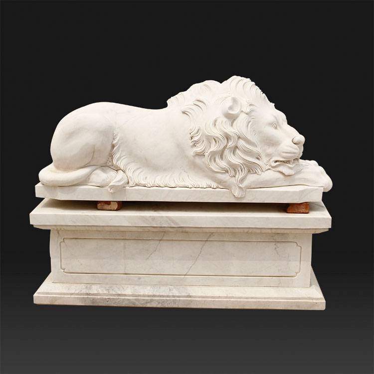 Hand Carved life Size Animal Sculpture Natural Marble Lying Lion Statue