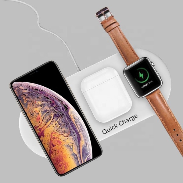 10W Wireless Multifunctional Portable Station Fast Charging Watch Magnetic Phone Dock 3 In 1 Qi Wireless Charger For Iphone 11
