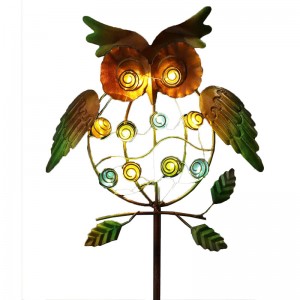 Nā Kukui Solar Ma waho, Nā Kukui Kukui Solar Powered Stake – Metal OWL LED Decorative Garden Lights for Walkway, Pathway, Yard, Lawn (Multicolor) (Green Owl)