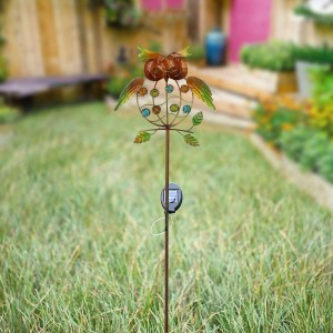 Nā Kukui Solar Ma waho, Nā Kukui Kukui Solar Powered Stake – Metal OWL LED Decorative Garden Lights for Walkway, Pathway, Yard, Lawn (Multicolor) (Green Owl)