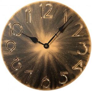 שעון קיר תעשייתי מתכת רטרו，12 אינץ' עגול קלאסי וינטג' ברזל יצוק שעון קיר דיגיטלי ספרות קלות לקריאה מופעל על ידי סוללה לא מתקתק סלון דקורטיבי (זהב עתיק, 12 אינץ')