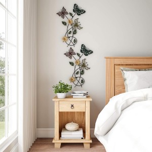 Hage metall veggkunst Håndmalte 3D sommerfugler/blomster for moderne gårdshus Rustikk hjemme- eller kontorinnredning