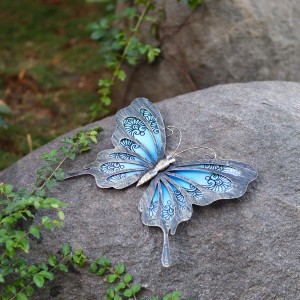 Metal Butterfly Wall Decor Outdoor Garden Fence Art Hanging Glass Decorations for Patio or Bedroom
