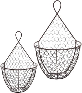(Set of 2) Wall Mounted Brown Country Rustic Style Chicken Wire Metal Baskets/Ganting Display Holders