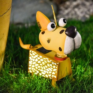 Outdoor Solar Animal Lights Yellow Dog Figurine with LED Lights Garden Statue Metal Yard Art Decoration for Patio Backyard Art Decor Lawn Ornaments (Dog)