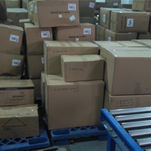 7cartons 117kg China to Australian Amazon warehouse BWU2 By air+express DDP
