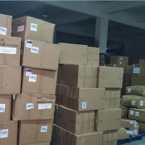 7 cajas de 117 kg de China al almacén australiano de Amazon BWU2 por aire + expreso DDP