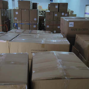 100 картон 2000 кг 4CBM Чин ба Бритониё анбори Amazon BHX4 Бо баҳр + мошини боркаш