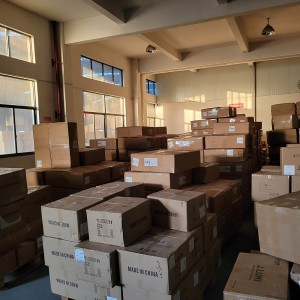10CBM 100 boxes 2000kg clothing Matson regular DDP to the US warehouse